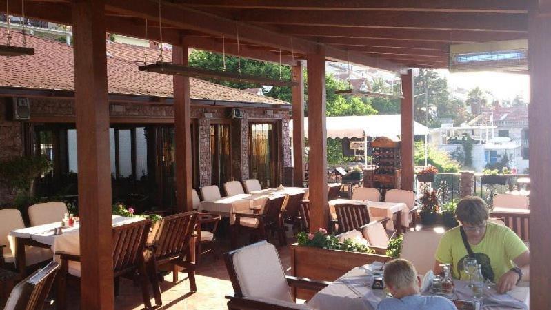 Hotel Anderba Krasići Kültér fotó