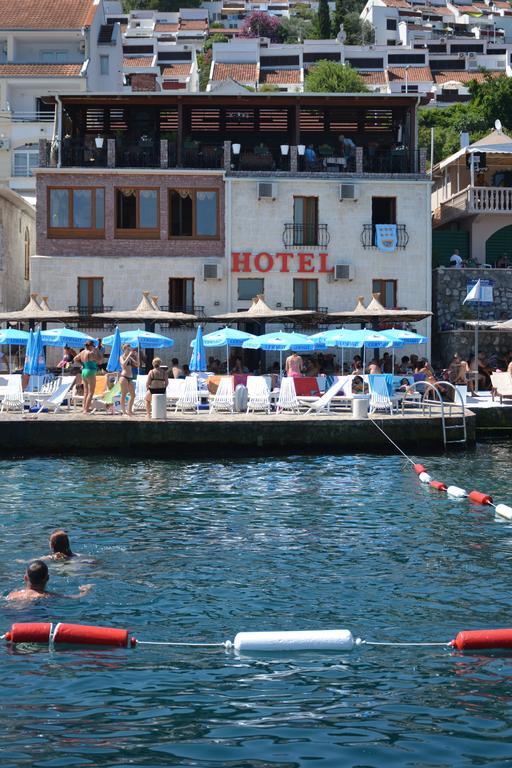 Hotel Anderba Krasići Kültér fotó