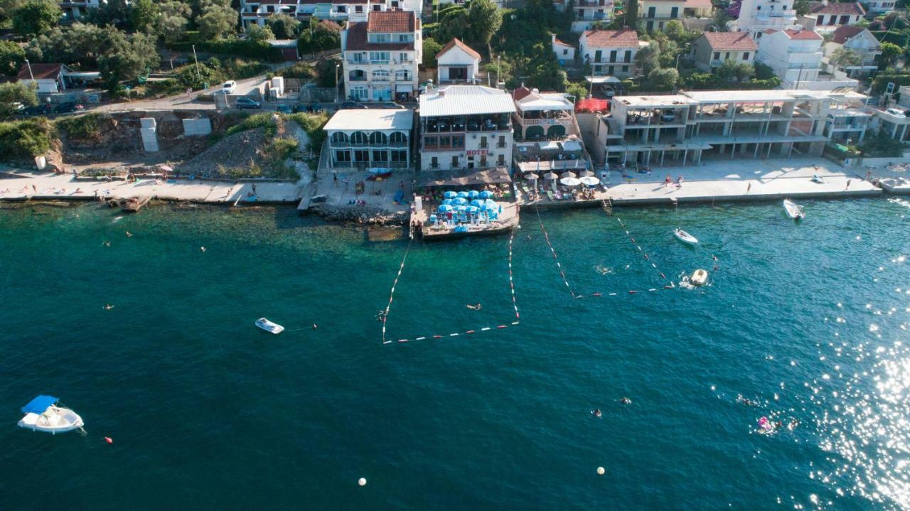 Hotel Anderba Krasići Kültér fotó