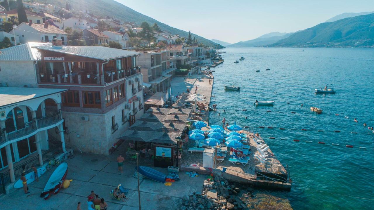 Hotel Anderba Krasići Kültér fotó
